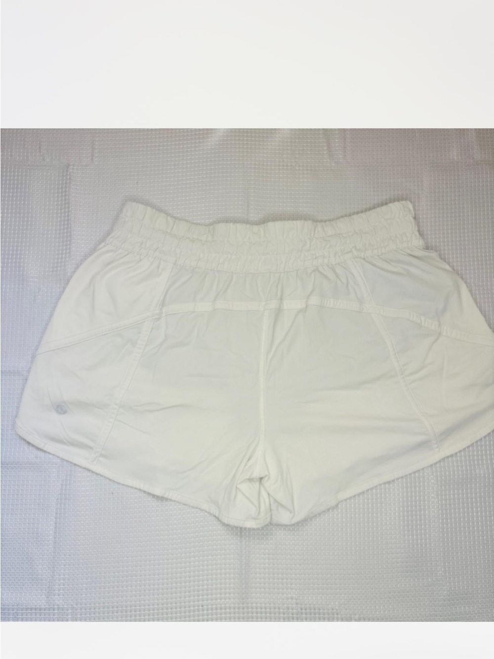 Lululemon Women's white shorts - Picture 2 of 5